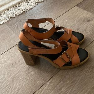 Hispanitas Sandal